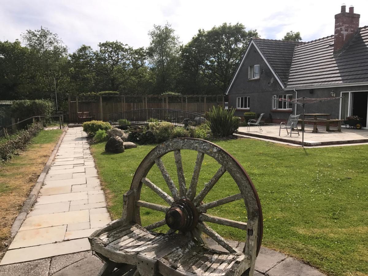 Bwthyn Rhosyn Llannon Exterior photo